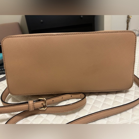 LIKE NEW Kate Spade Laurel Way Evangelie Crossbody | Brown Sugar Leather - Picture 8 of 9